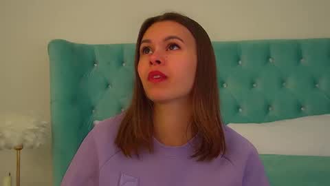 Polly online show from January 2026 06:12:02 PM