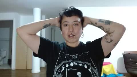 Snapshot of poly_mer chatting on December 2025 12:26:02 AM Poly online show from December 2025 12:26:02 AM