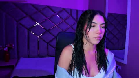 poly sasha  online show from December 2025 03:34:01 AM