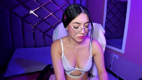 poly sasha  online show from April 2026 05:10:02 AM