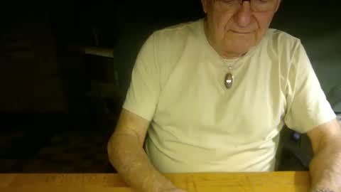 Snapshot of pomme1949 chatting on January 2025 03:19:01 PM pomme1949 online show from January 2025 03:19:01 PM