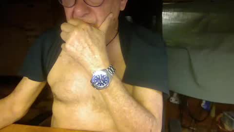 Snapshot of pomme1949 chatting on March 2025 08:19:02 AM pomme1949 online show from March 2025 08:19:02 AM