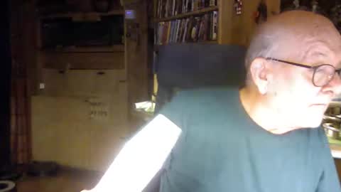 Snapshot of pomme1949 chatting on December 2025 02:47:01 PM pomme1949 online show from December 2025 02:47:01 PM