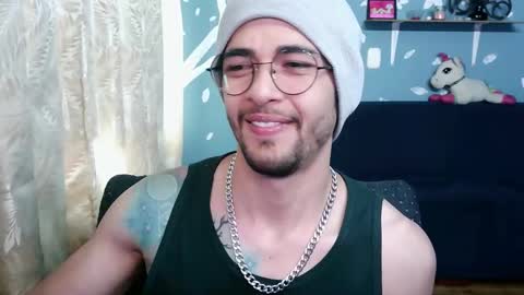 Snapshot of ponzothc chatting on October 2025 07:09:02 PM ponzothc online show from October 2025 07:09:02 PM