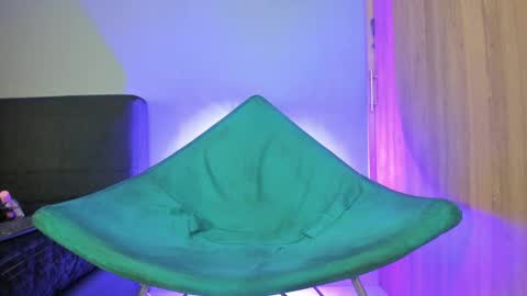 johnatan online show from January 2025 02:21:02 AM