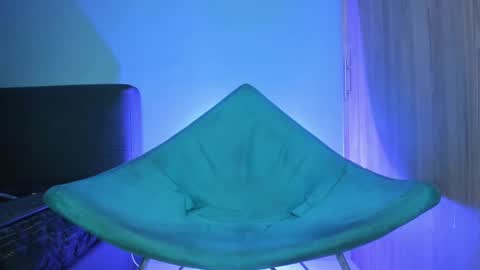 johnatan online show from January 2025 08:22:01 AM