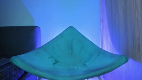 johnatan online show from February 2025 02:35:01 AM