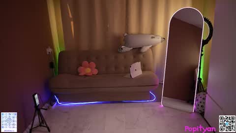 Snapshot of popityan chatting on February 2026 08:55:02 AM Louise see you on December 1 at 2200 UTC3 online show from February 2026 08:55:02 AM