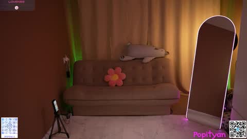 Snapshot of popityan chatting on February 2026 08:35:01 AM Louise see you on December 1 at 2200 UTC3 online show from February 2026 08:35:01 AM