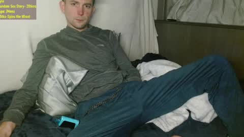 Snapshot of poppunk4life chatting on March 2025 04:04:01 AM Kyle online show from March 2025 04:04:01 AM