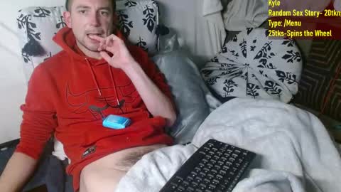 Snapshot of poppunk4life chatting on March 2025 09:51:01 AM Kyle online show from March 2025 09:51:01 AM