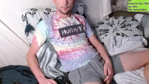 Snapshot of poppunk4life chatting on March 2025 04:49:02 AM Kyle online show from March 2025 04:49:02 AM