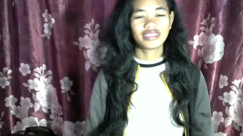 Snapshot of poppy_kelley chatting on June 2026 05:45:02 AM Lilly online show from June 2026 05:45:02 AM