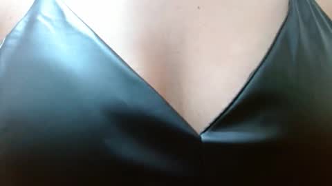 porcelainlux online show from November 2025 07:12:01 PM