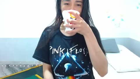 porcelainlux online show from December 2025 03:12:01 AM