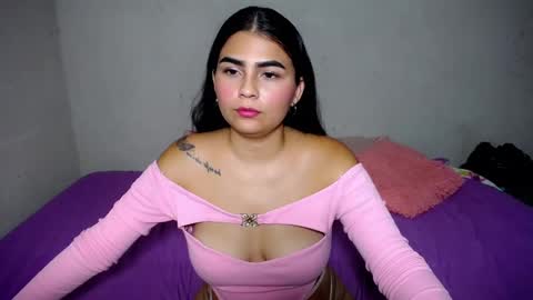 NICKKYMARTIN online show from January 2025 05:20:02 AM