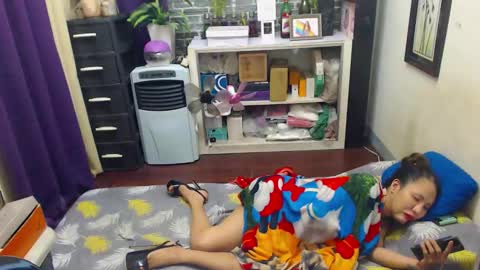 DivaGray online show from September 2025 06:37:01 AM