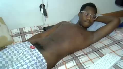 Snapshot of pornstarguys chatting on May 2026 12:38:01 AM Real online show from May 2026 12:38:01 AM