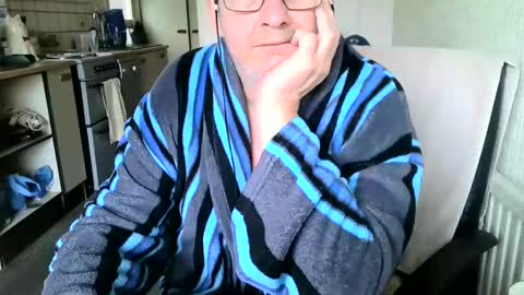 poshman65 online show from December 2024 12:17:01 PM