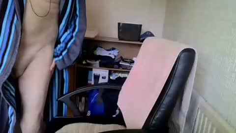 Snapshot of poshman65 chatting on November 2025 11:58:01 AM poshman65 online show from November 2025 11:58:01 AM