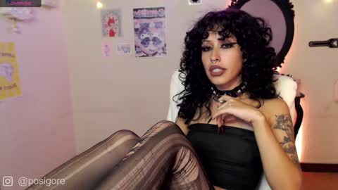 Anna Goth independient model online show from December 2024 10:00:01 PM