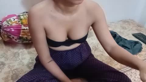 poulomi online show from September 2025 04:24:01 AM