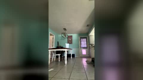 poundkakes online show from June 2026 04:59:01 PM