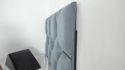 poutyseleny online show from November 2025 10:25:01 AM