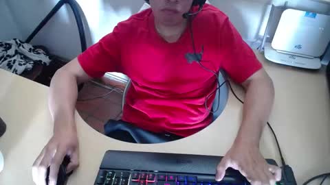 powerfulzeus2 online show from October 2025 08:18:02 PM