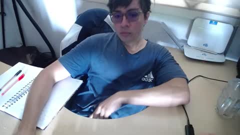 powerfulzeus2 online show from October 2025 07:20:01 PM