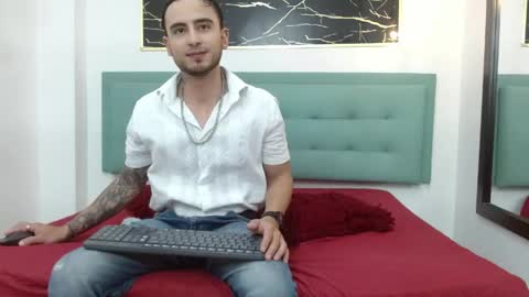   online show from May 2026 03:45:02 AM