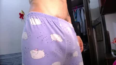 Ricksam online show from January 2025 03:46:01 PM