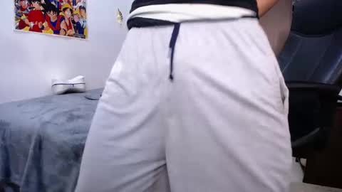 Ricksam online show from March 2025 08:10:02 PM