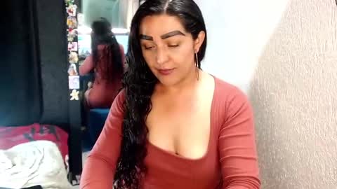 Snapshot of ppepittaaredd chatting on January 2025 04:29:01 AM maryana online show from January 2025 04:29:01 AM