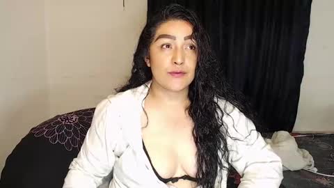 Snapshot of ppepittaaredd chatting on September 2025 08:58:01 AM maryana online show from September 2025 08:58:01 AM