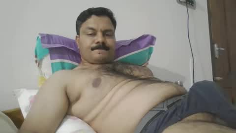 pradeep99107849 online show from September 2025 06:42:01 PM