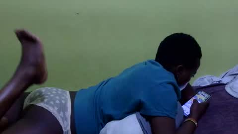 Snapshot of precious_nesh chatting on September 2025 06:29:01 PM precious_nesh online show from September 2025 06:29:01 PM