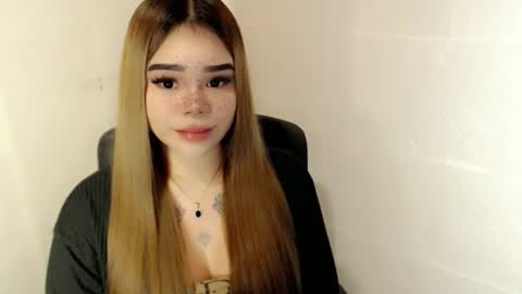 MAXXINE online show from March 2026 02:06:02 AM