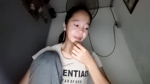 Dinah online show from December 2024 11:41:02 PM