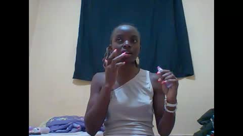 lynn online show from February 2026 07:07:01 PM