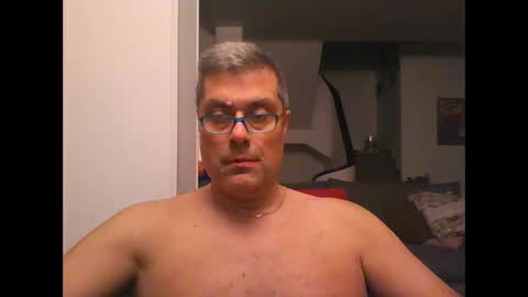 Snapshot of prendimisubito chatting on December 2024 01:25:02 AM prendimisubito online show from December 2024 01:25:02 AM