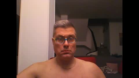 Snapshot of prendimisubito chatting on December 2024 12:39:02 AM prendimisubito online show from December 2024 12:39:02 AM