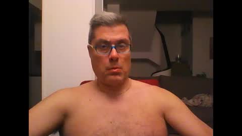 Snapshot of prendimisubito chatting on January 2025 12:51:02 AM prendimisubito online show from January 2025 12:51:02 AM