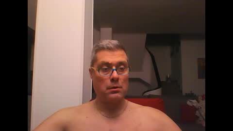 Snapshot of prendimisubito chatting on February 2025 01:33:01 AM prendimisubito online show from February 2025 01:33:01 AM