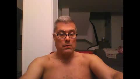 Snapshot of prendimisubito chatting on October 2025 12:55:01 AM prendimisubito online show from October 2025 12:55:01 AM