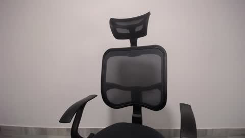 Plux online show from February 2025 10:40:01 PM