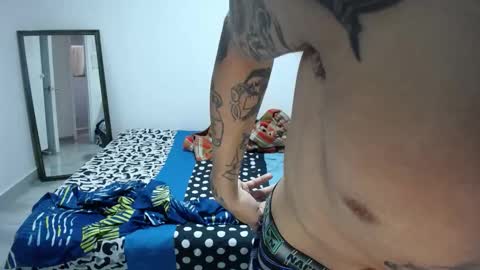 Plux online show from November 2025 07:35:02 PM