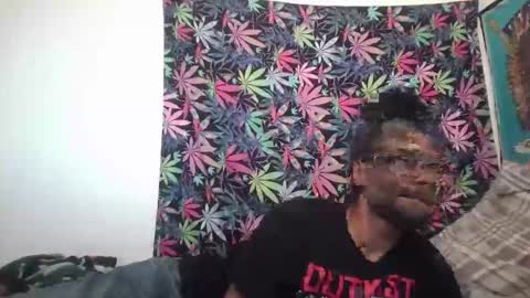 Libra Lamont online show from November 2025 12:01:02 AM