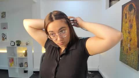 Camila  online show from January 2026 12:10:01 PM