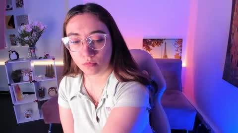 Camila  online show from April 2026 12:10:01 PM